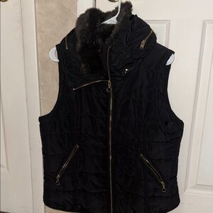 H&M Black Puffer Vest with Faux Fur Trim